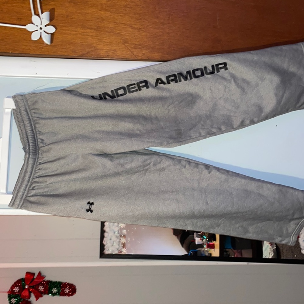 YXL gray underarmour sweatpants